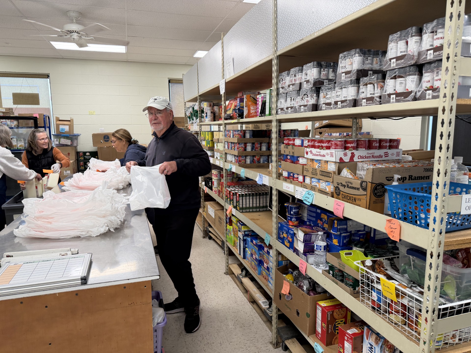 How you can help local food pantries bracing for increased need - The ...