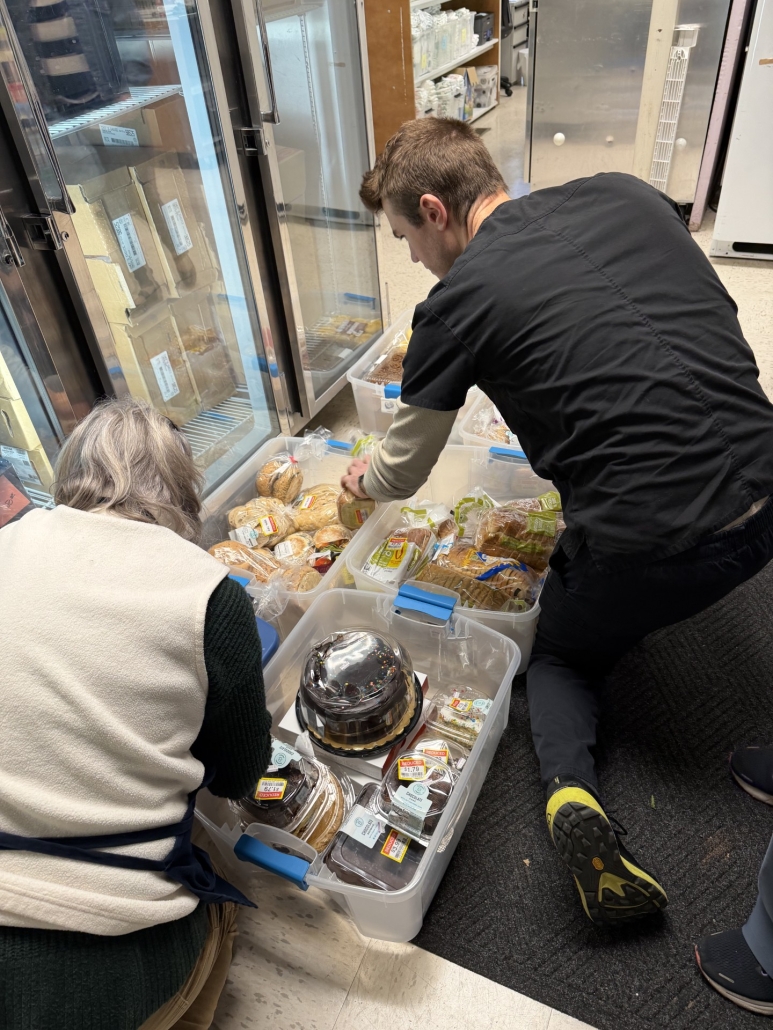 How you can help local food pantries bracing for increased need - The ...